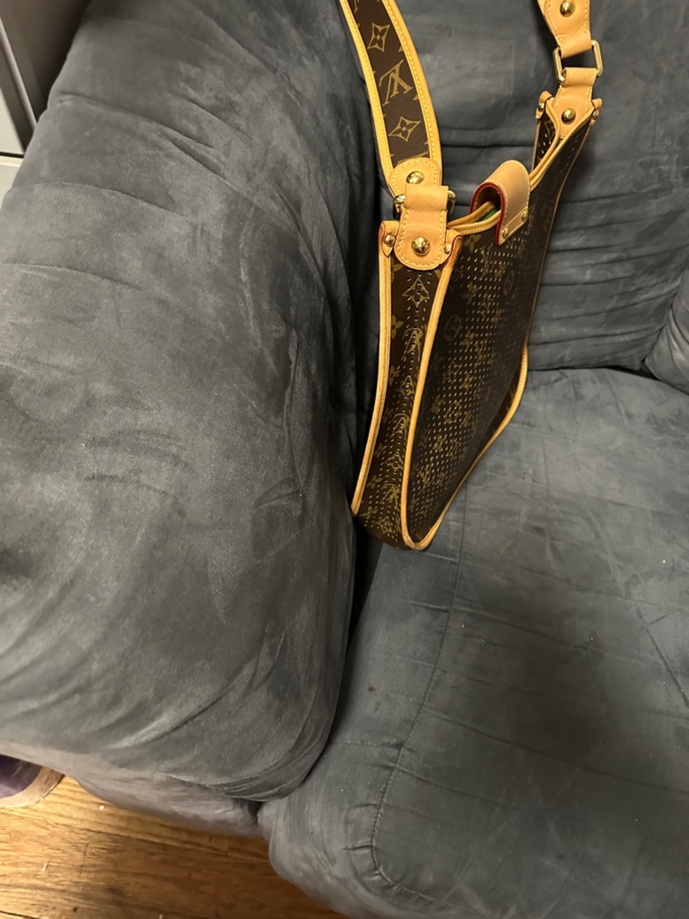 Louis Vuitton Brown Monogram Shoulder Bag with Green Accents - Picture 5 of 12